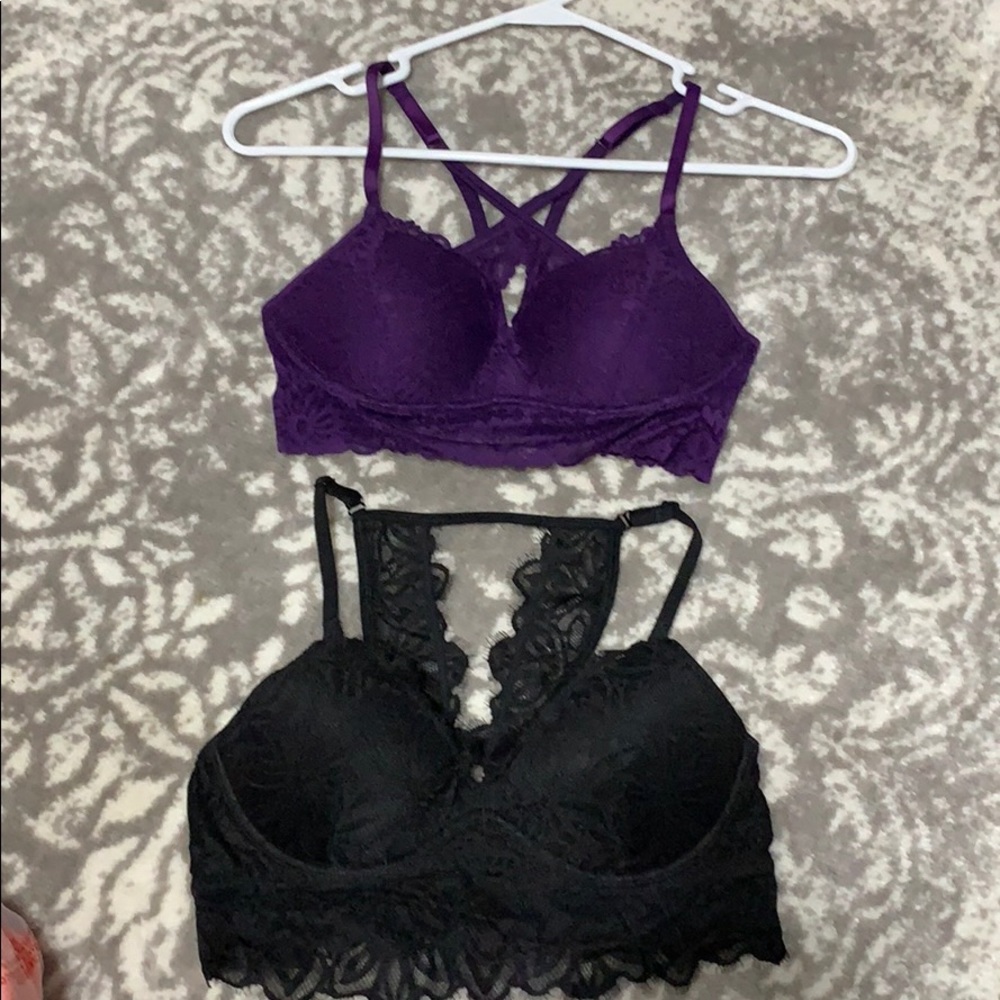 PINK bralettes. Lace.